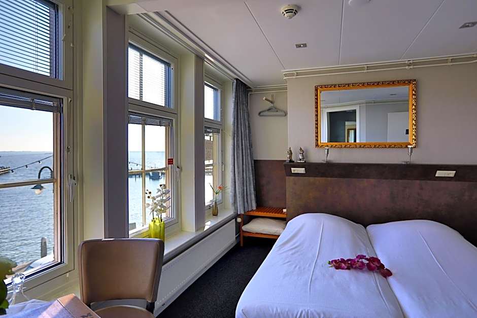 Hotel Cafe Restaurant Van Den Hogen