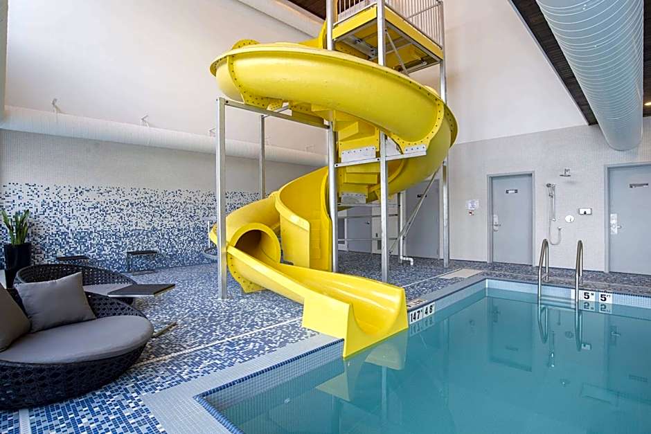 Sandman Signature Sherwood Park Hotel