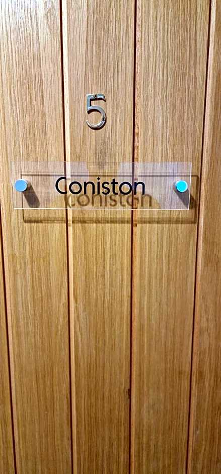 Bonny Brae House by Woodland Park