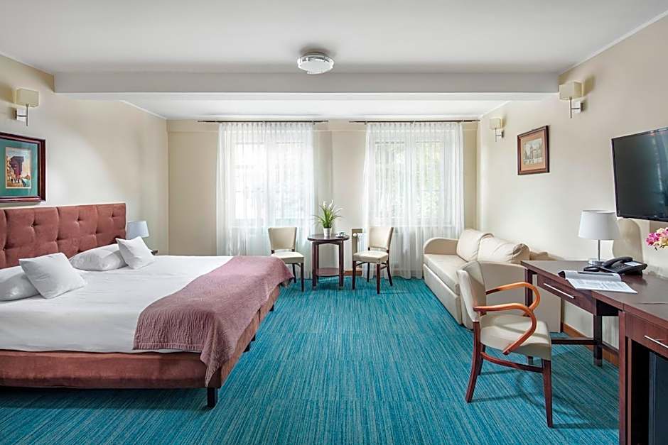 Hotel Bonum Old Town