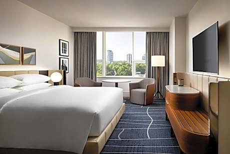 King Room with Shower - Disability Access