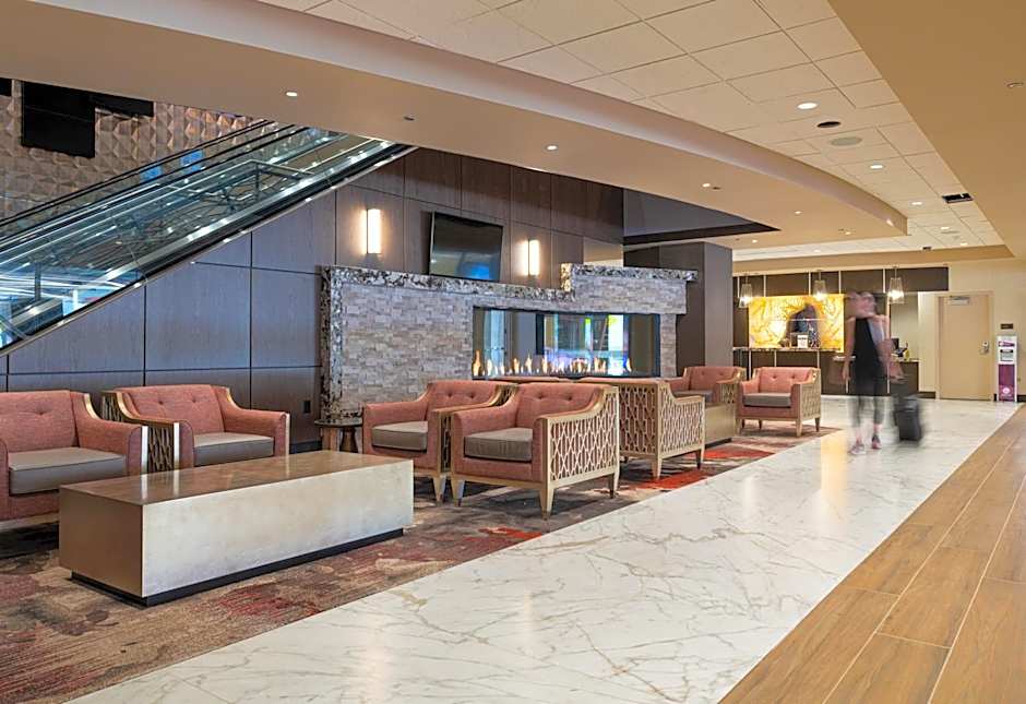 Horseshoe Black Hawk - A Caesars Rewards Destination