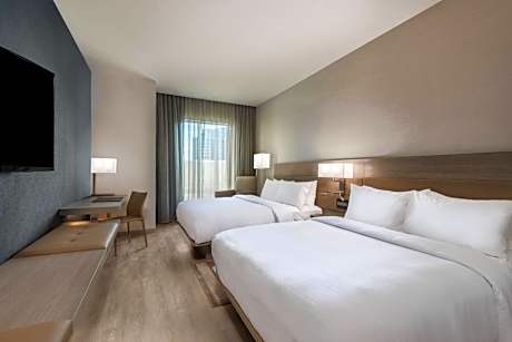 Queen Room with Two Queen Beds - Hearing Accessible