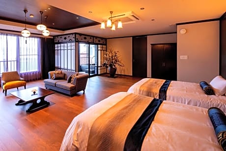 Quadruple Room with Lake View