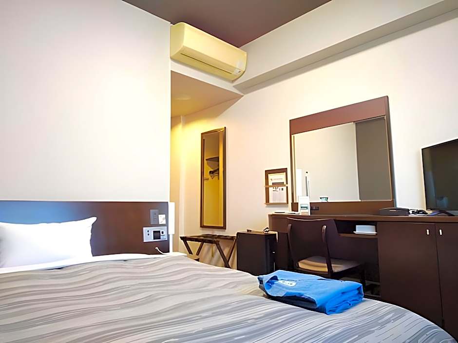 Hotel Route Inn Kanda Ekimae