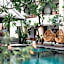 Fourteen Roses Beach Hotel