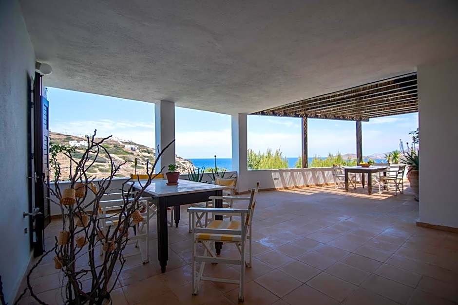 Lotos Beach Home