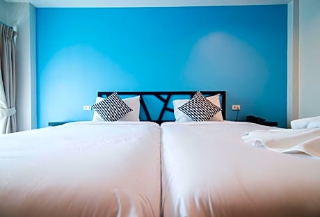 Balcony Twin Room First Floor - Garden View