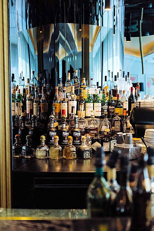 Roomers Munich, Autograph Collection by Marriott