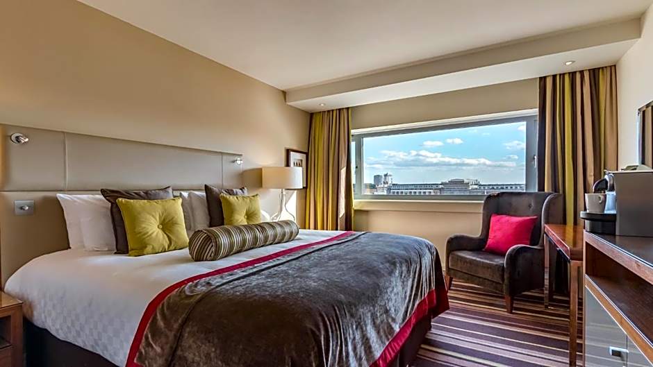 The Tower Hotel, by Thistle