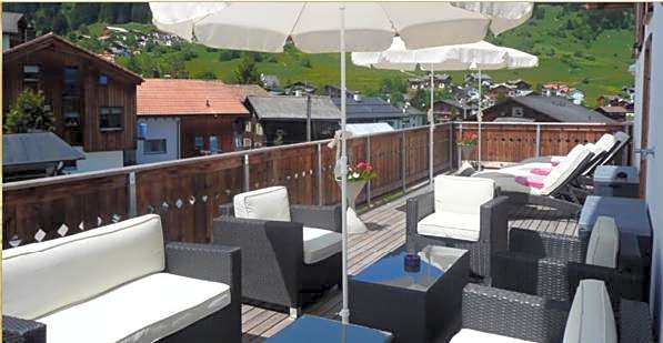 Familienhotel Alpina