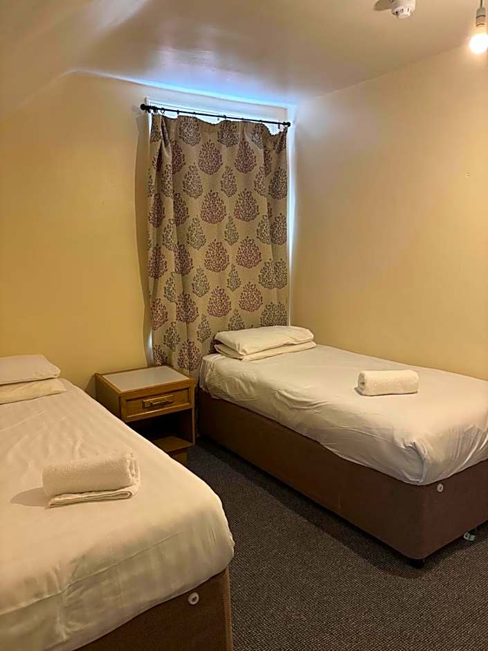 The Tudor House Hotel