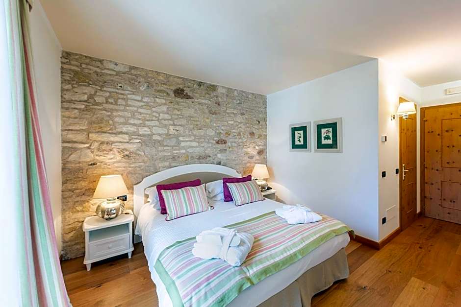 Villa Bonomo Charme Hotel