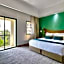Mercure Yangon Kaba Aye