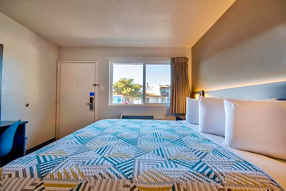 Motel 6 Santa Fe