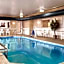 Country Inn & Suites by Radisson, Indianapolis Airport South, IN