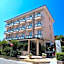 Hotel Conti