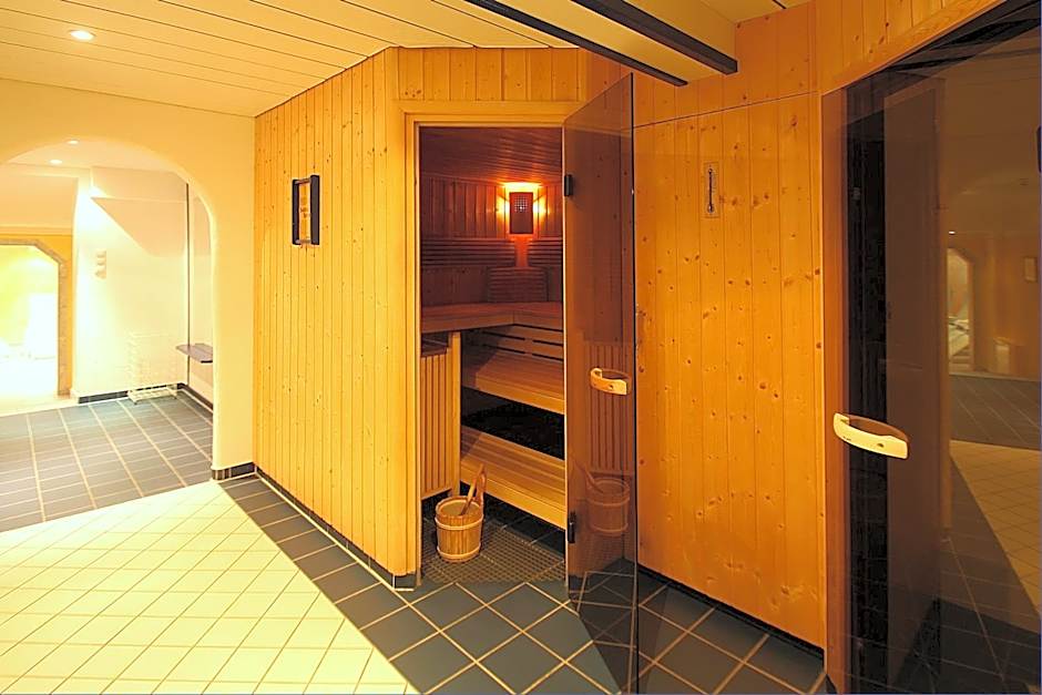 Hotel Burgstein - alpin & lifestyle