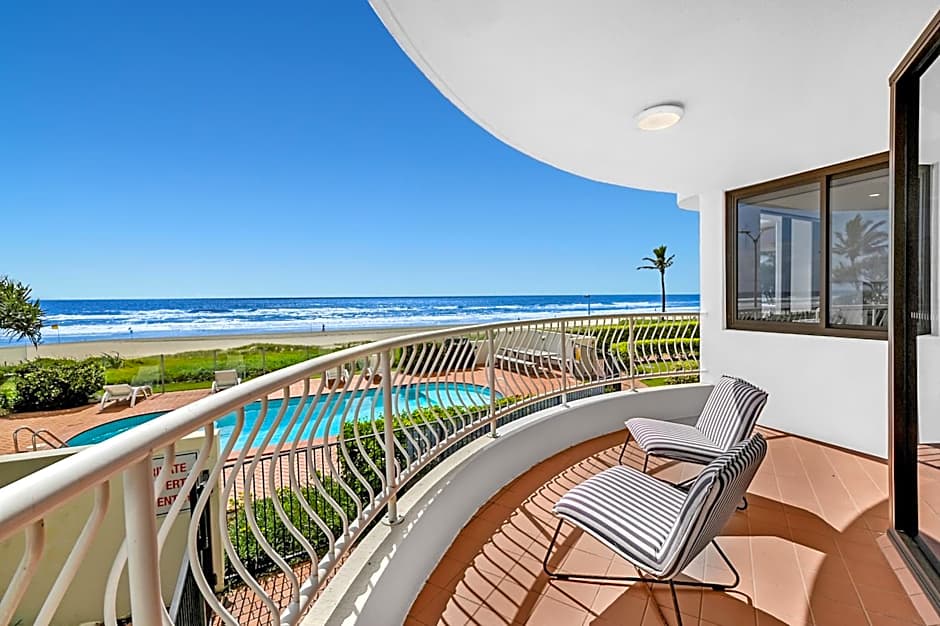 Albatross North Apartments