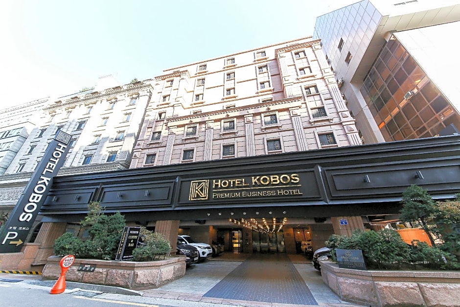 Kobos Hotel