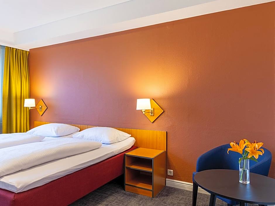 Good Morning + Berlin City East