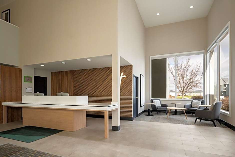 Holiday Inn Ontario By IHG