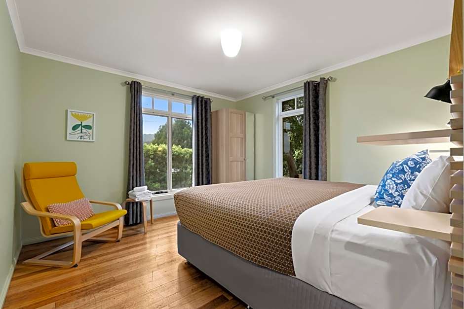 Bruny Island Escapes and Hotel Bruny
