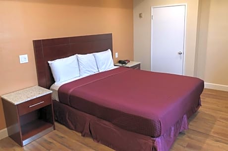 Accessible King Size Bed