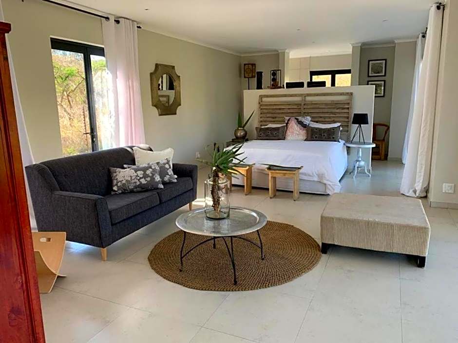 Crocodile Sands River Lodge