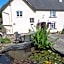 Oakenholt Farm Bed and Breakfast