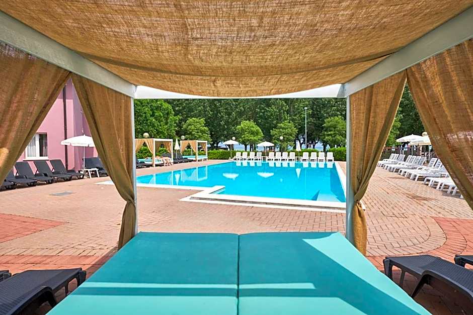Villaggio Turistico Lugana Marina