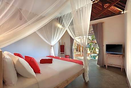 Elora Villa with Pool and Garden View