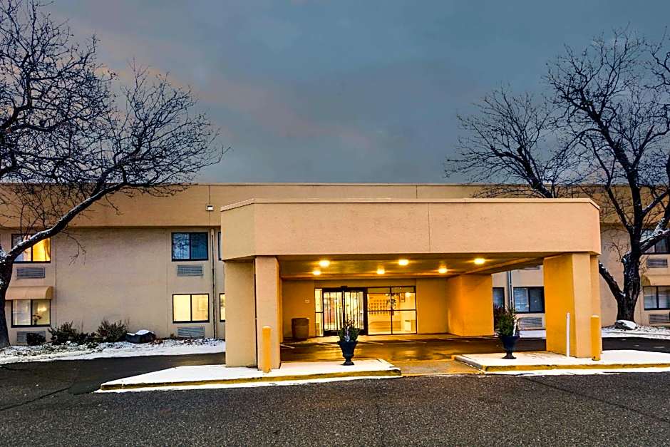 La Quinta Inn by Wyndham Minneapolis Airport Bloomington