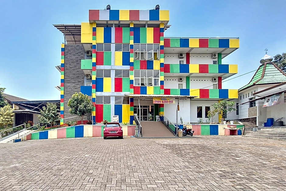 Papa Kana Farm Mitra RedDoorz At Pacet Mojokerto