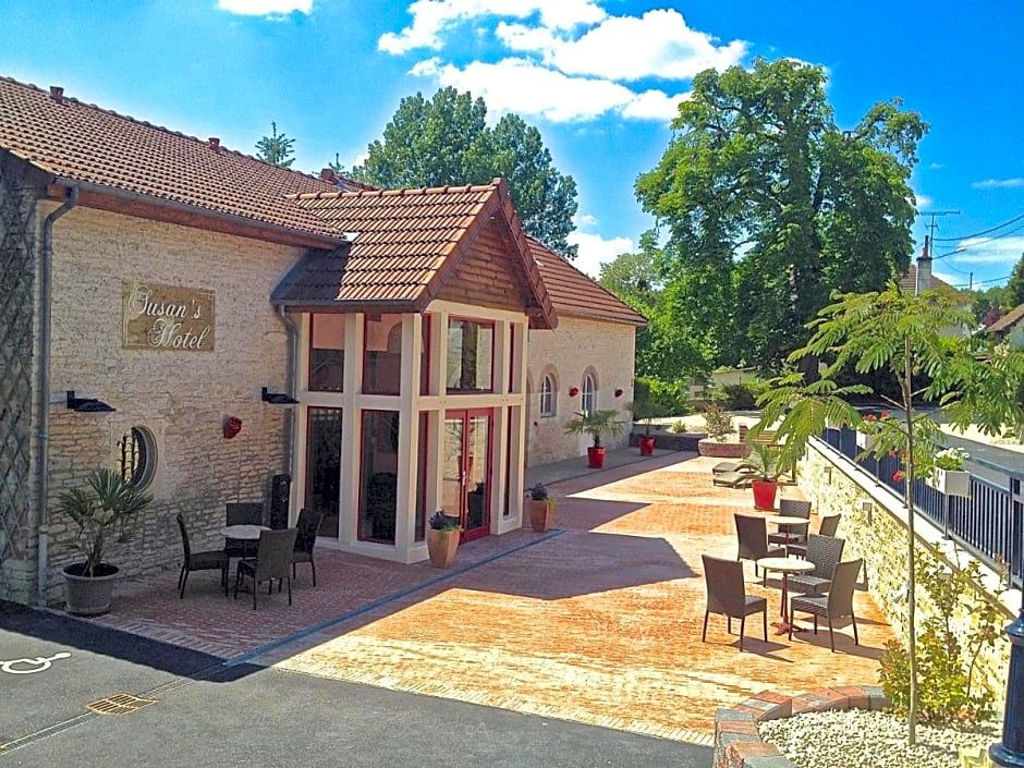Logis Hostellerie De La Chaumière