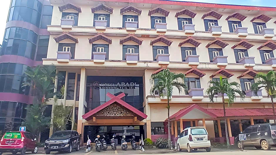 Abadi Hotel Convention Center