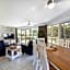 Surfside Buddina Beachfront 3bed Apt - Direct Beach Access