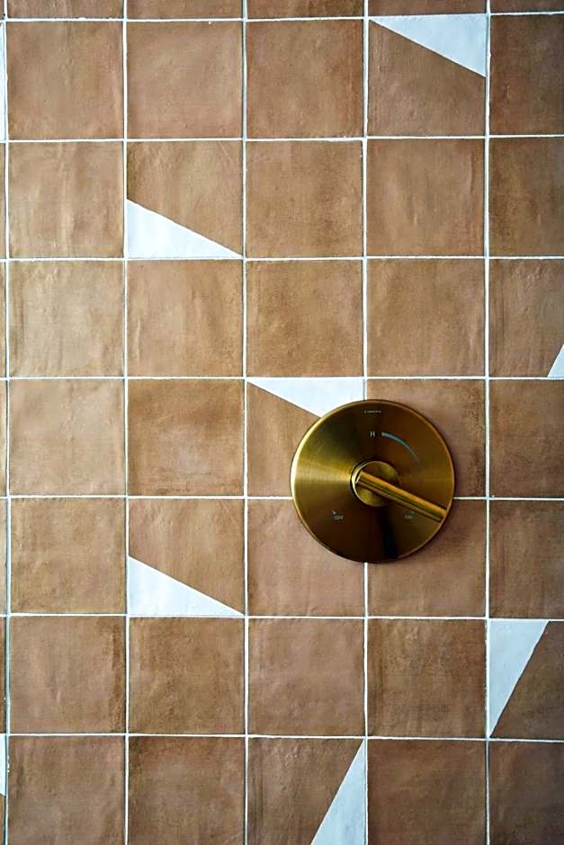 San Luis Creek Lodge