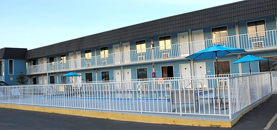 Monte Carlo Inn- Near Disney