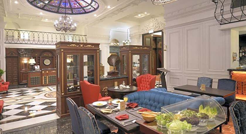 Golden Tulip RS Boutique Hotel