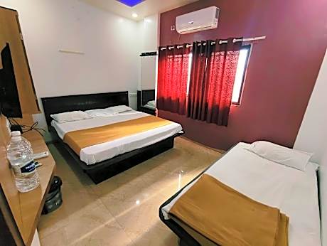 Bhavani Chatra Yatri Niwas