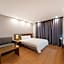 The 7 Business Hotel