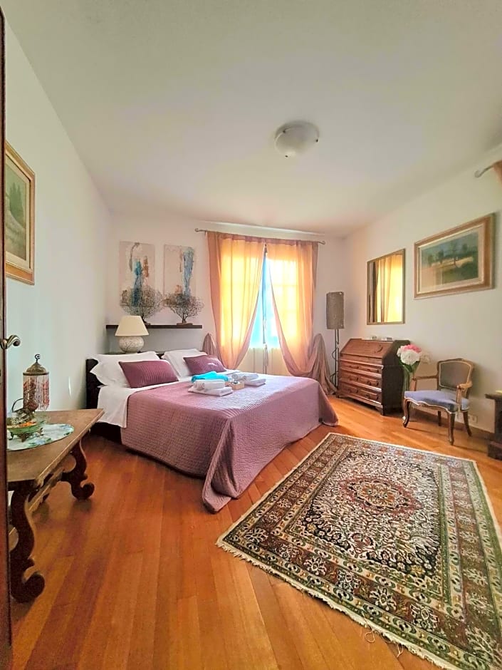 Villa Sofia luxury home between Como and MIlano