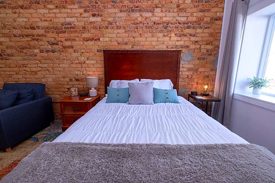 Hartwell Suites