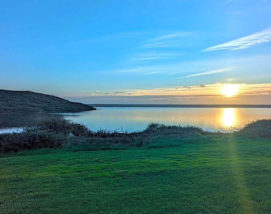 PEACEFUL HOMELY Caravan IN LOVELY CUL DE SAC 1 DOG WELCOME ON REQUEST Littlesea Haven Weymouth