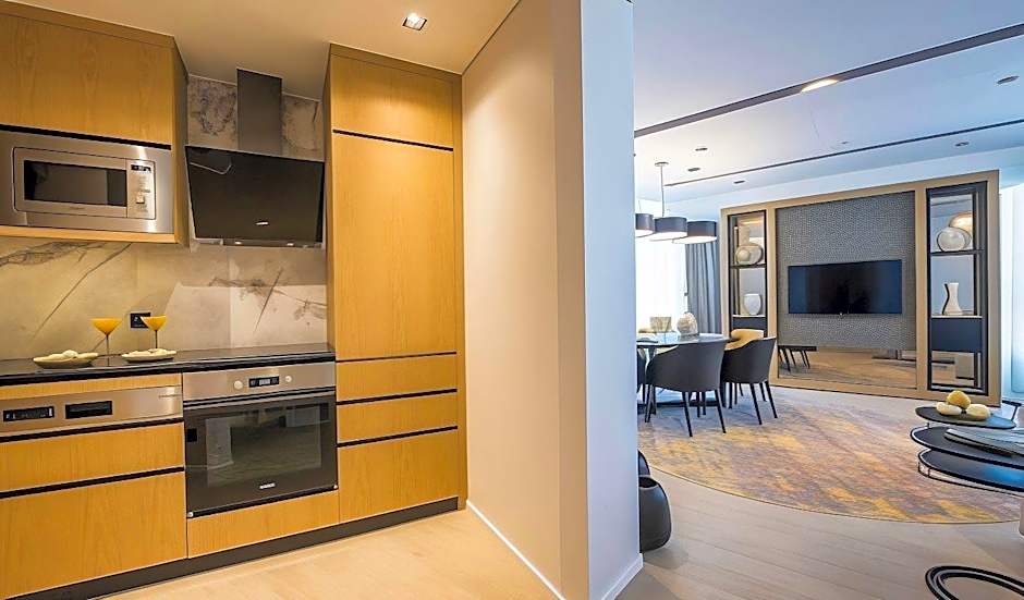 Centro Westside by Rotana