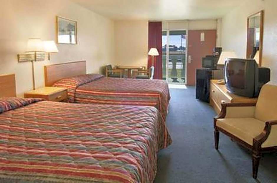 Days Inn by Wyndham Okmulgee