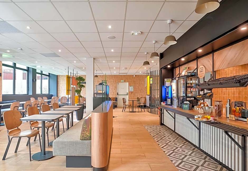 B&B HOTEL Paris Porte d'Orléans