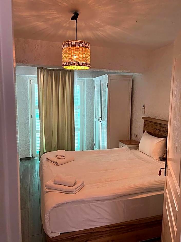 Alacati Boreas Hotel