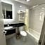 Royal Hotel Bronx